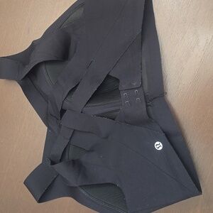 LULULEMON AEnlite Crossback Sports Bra Sz 36E